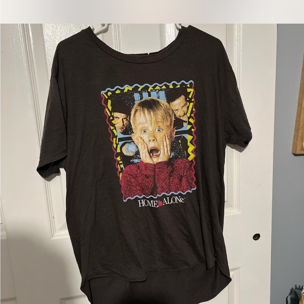 Home Alone Kids Graphic T-Shirt - Black